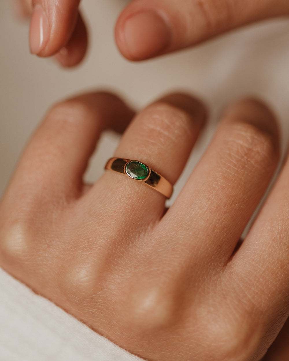 Josephine Vintage 18ct Gold Emerald Single Stone Ring