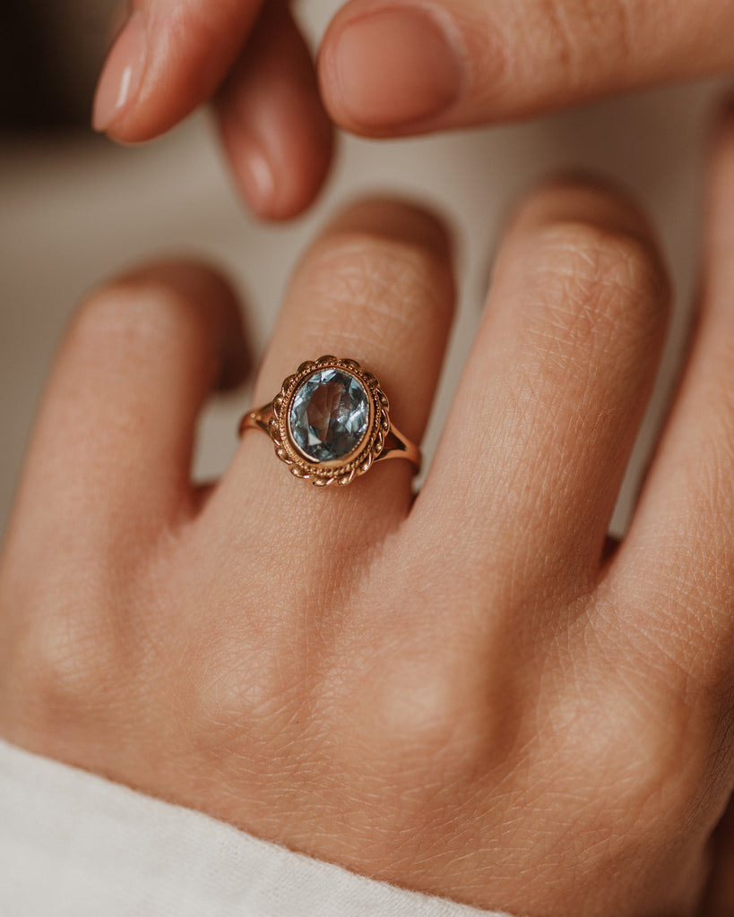 Kitty 1977 Vintage 9ct Gold Blue Topaz Single Stone Ring