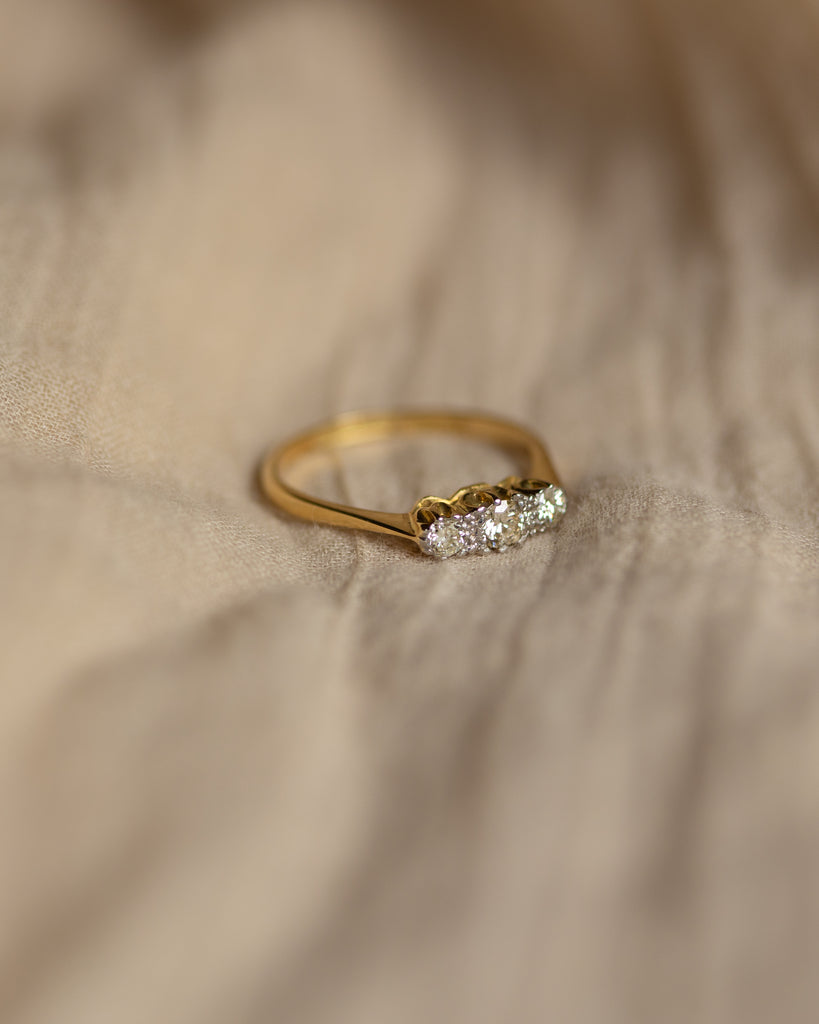 Annie Vintage 18ct Gold Diamond Trilogy Ring