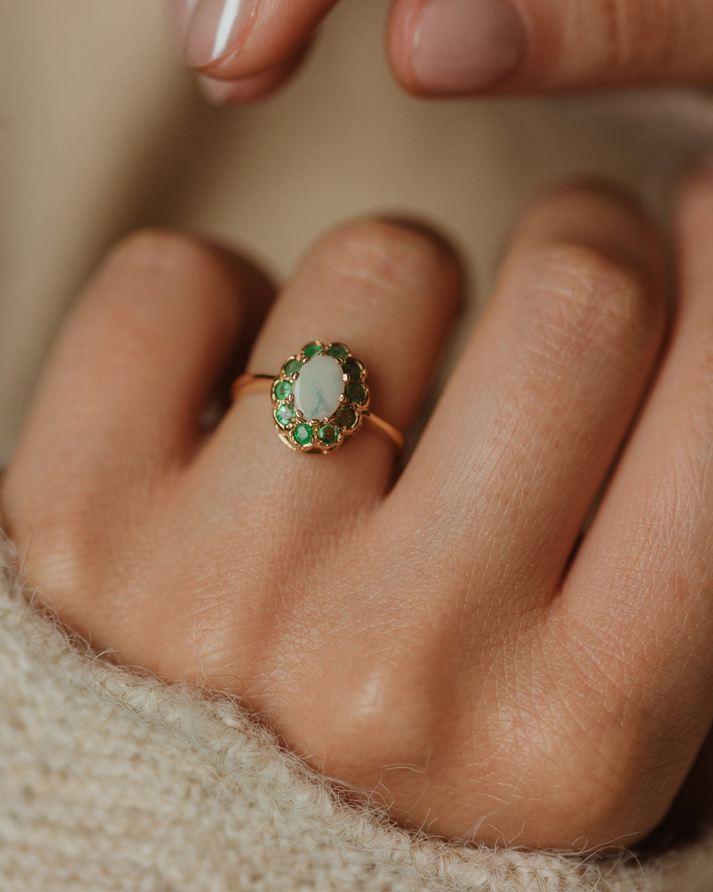 August 1979 Vintage 9ct Gold Opal & Emerald Cluster Ring