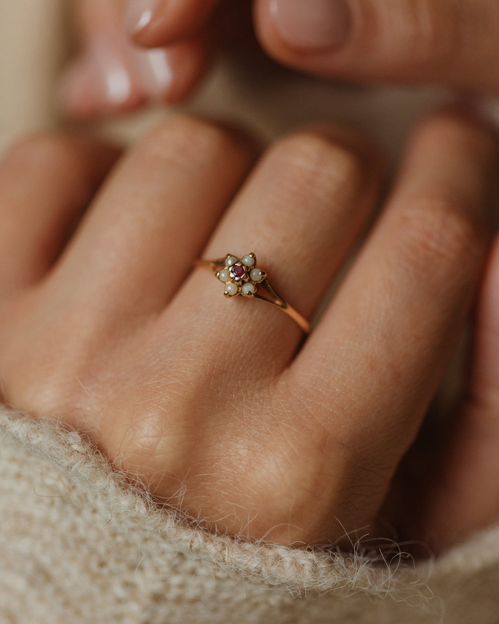 Eliza 1983 Vintage 9ct Gold Ruby & Pearl Daisy Cluster Ring