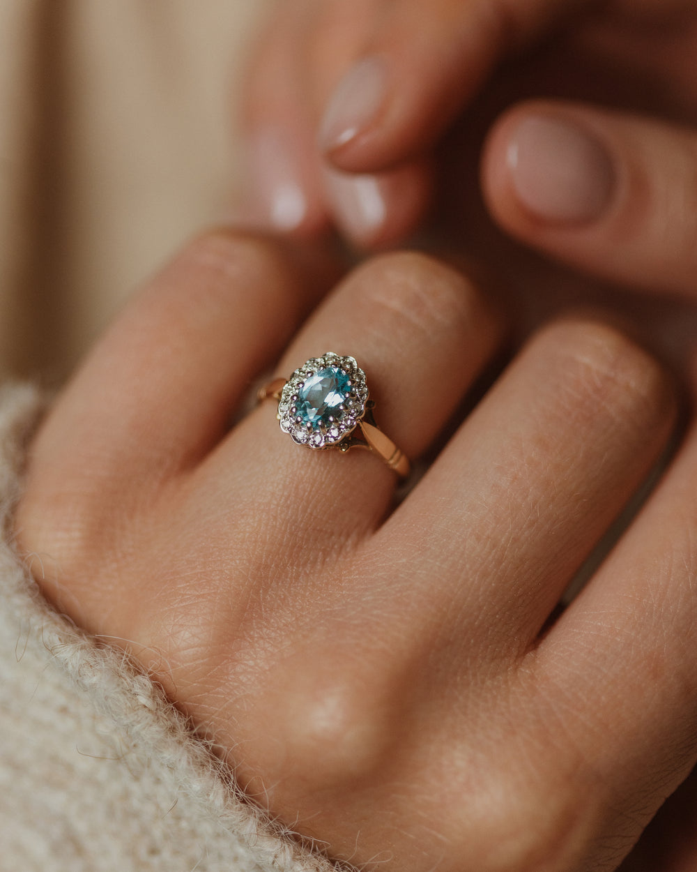 Helena 1988 Vintage 9ct Gold Blue Topaz & Diamond Cluster Ring