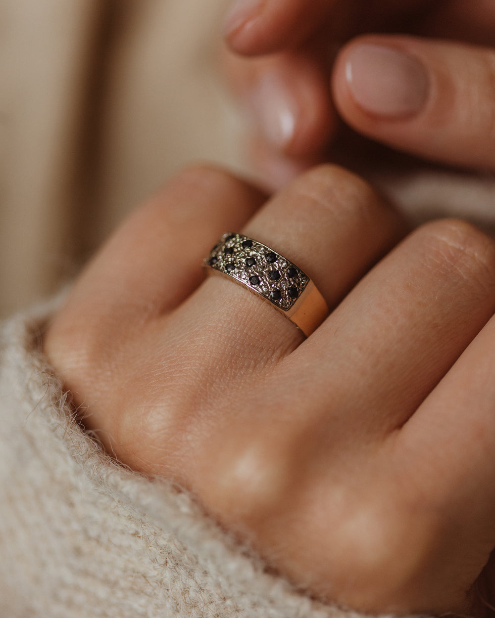 Nettie 1977 Vintage 9ct Gold Sapphire & Diamond Signet Ring