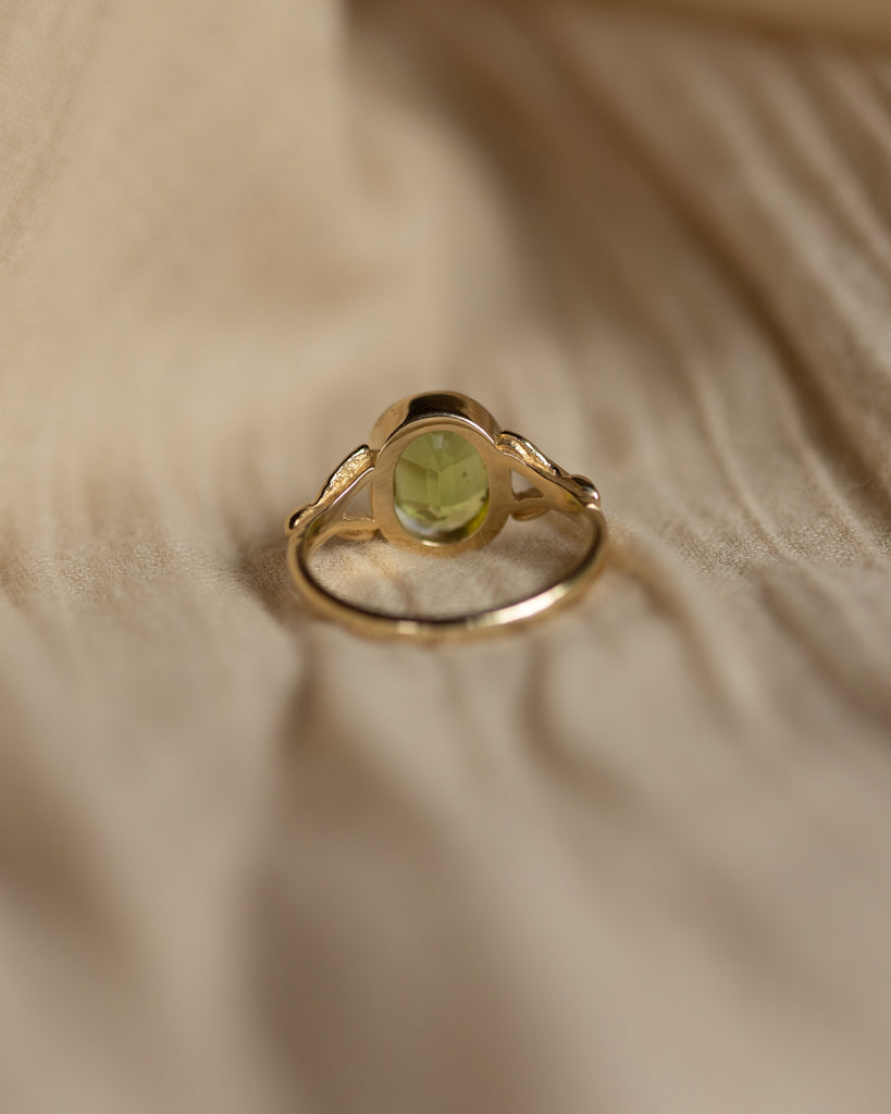 Beryl Vintage 9ct Gold Peridot Single Stone Ring