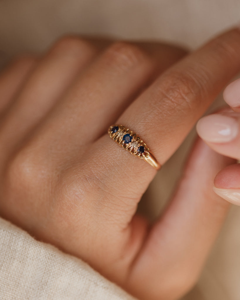 Posey Antique 18ct Gold Sapphire & Diamond Five Stone Ring