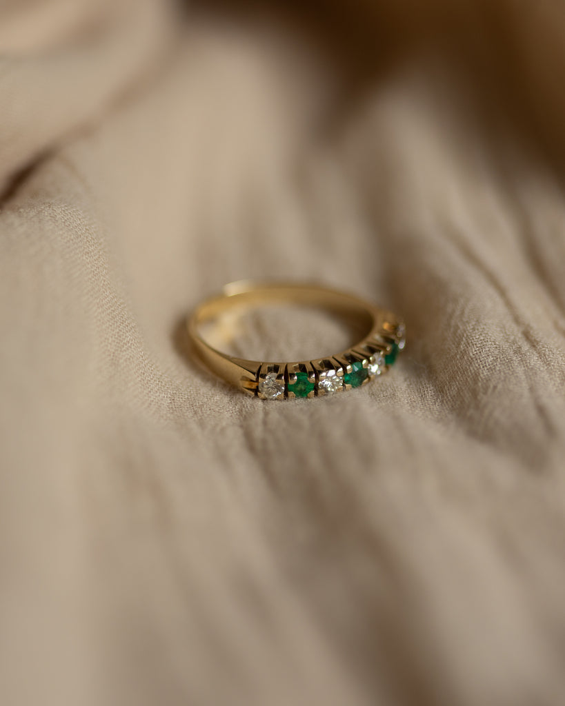 Delilah Vintage 14ct Gold Emerald & Diamond Half Eternity Ring