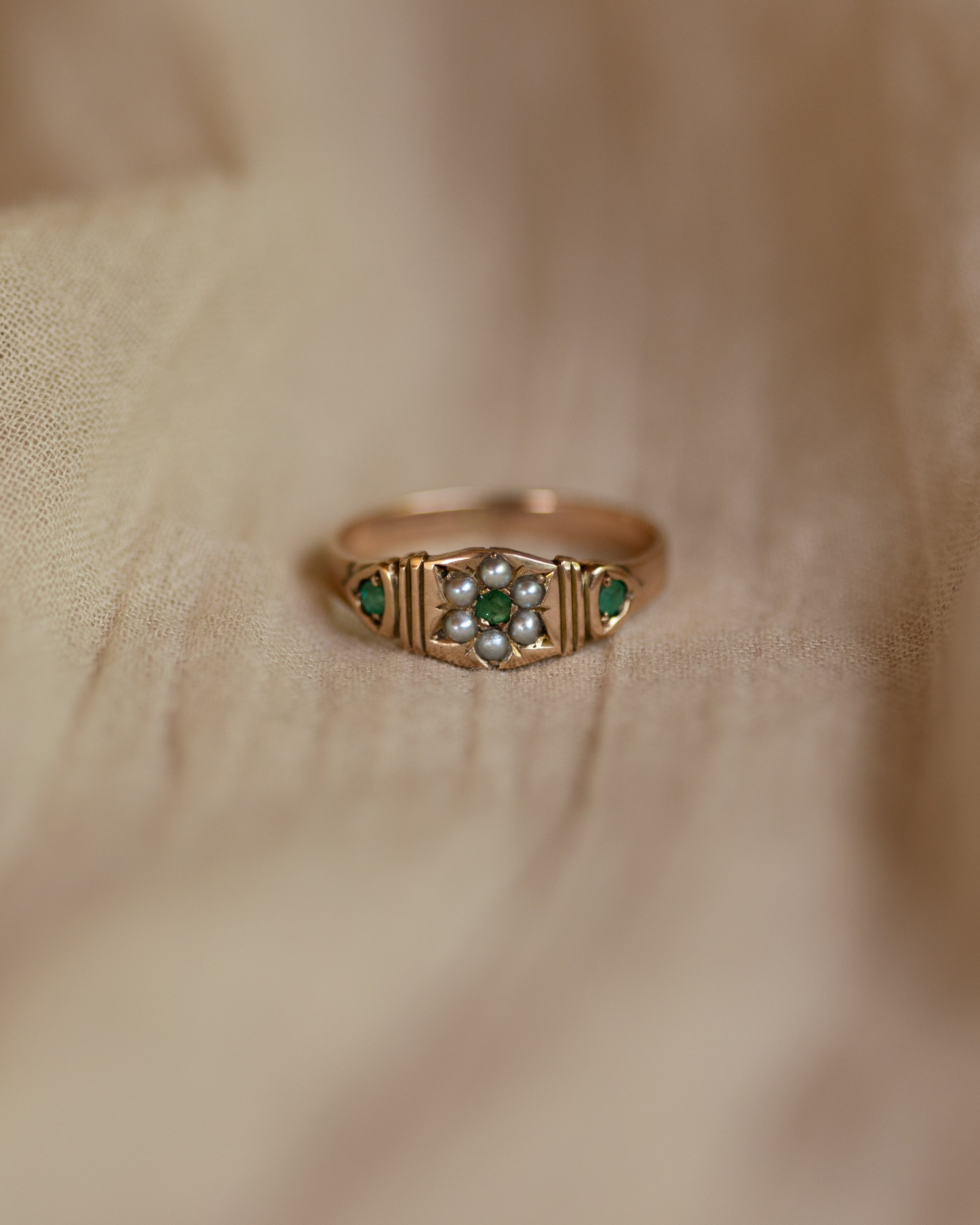 Faye Antique 15ct Gold Emerald & Pearl Ring