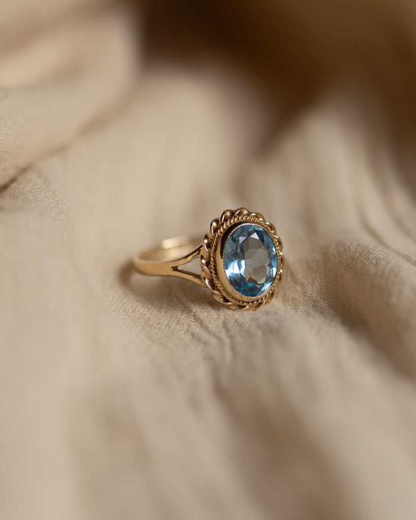 Kitty 1977 Vintage 9ct Gold Blue Topaz Single Stone Ring