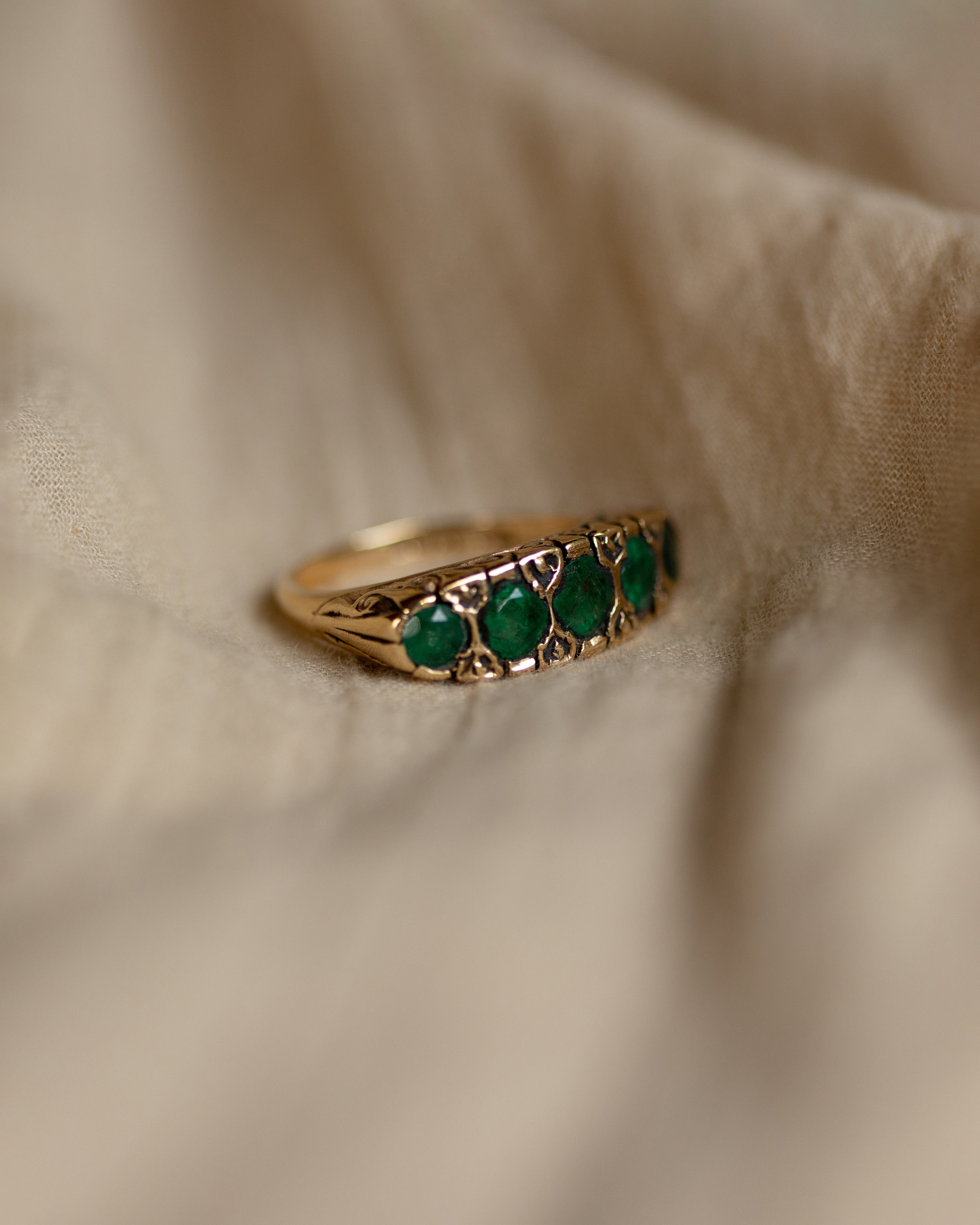 Blythe Vintage 9ct Gold Emerald Five Stone Ring