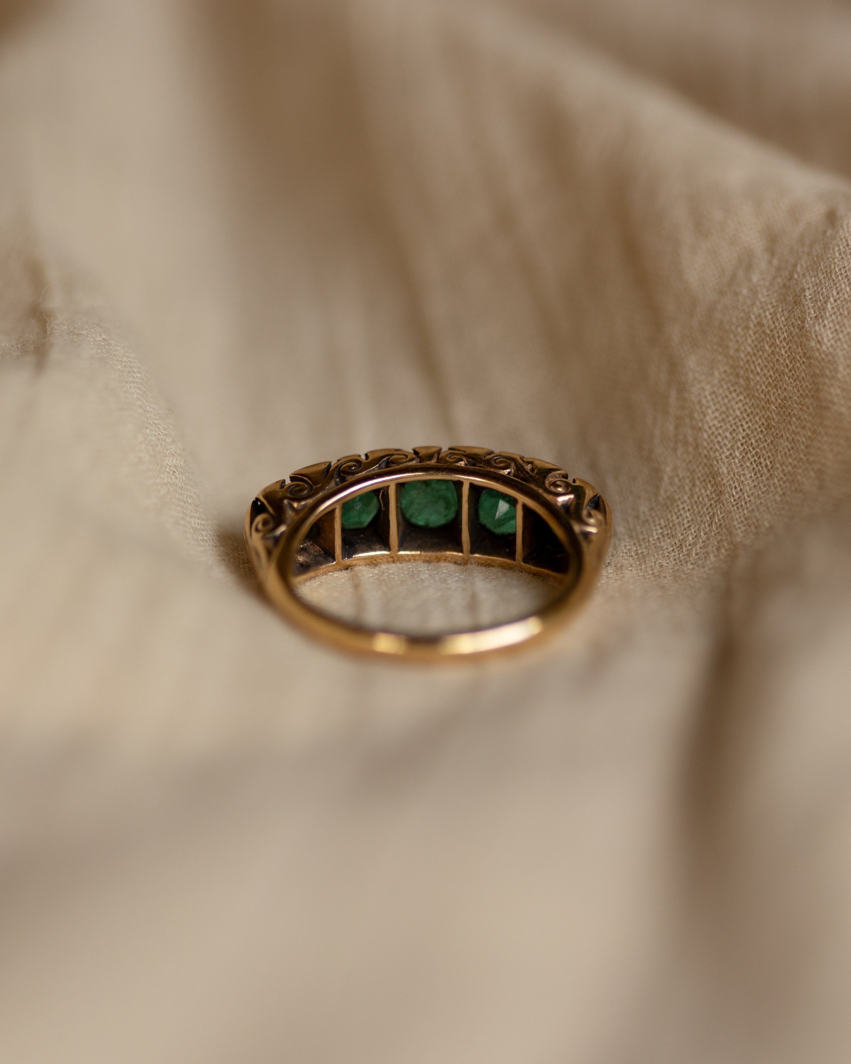 Blythe Vintage 9ct Gold Emerald Five Stone Ring