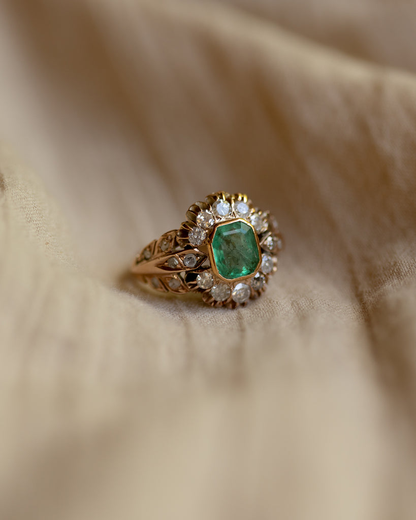 Emmaline Antique 18ct Gold Emerald & Diamond Cluster Ring