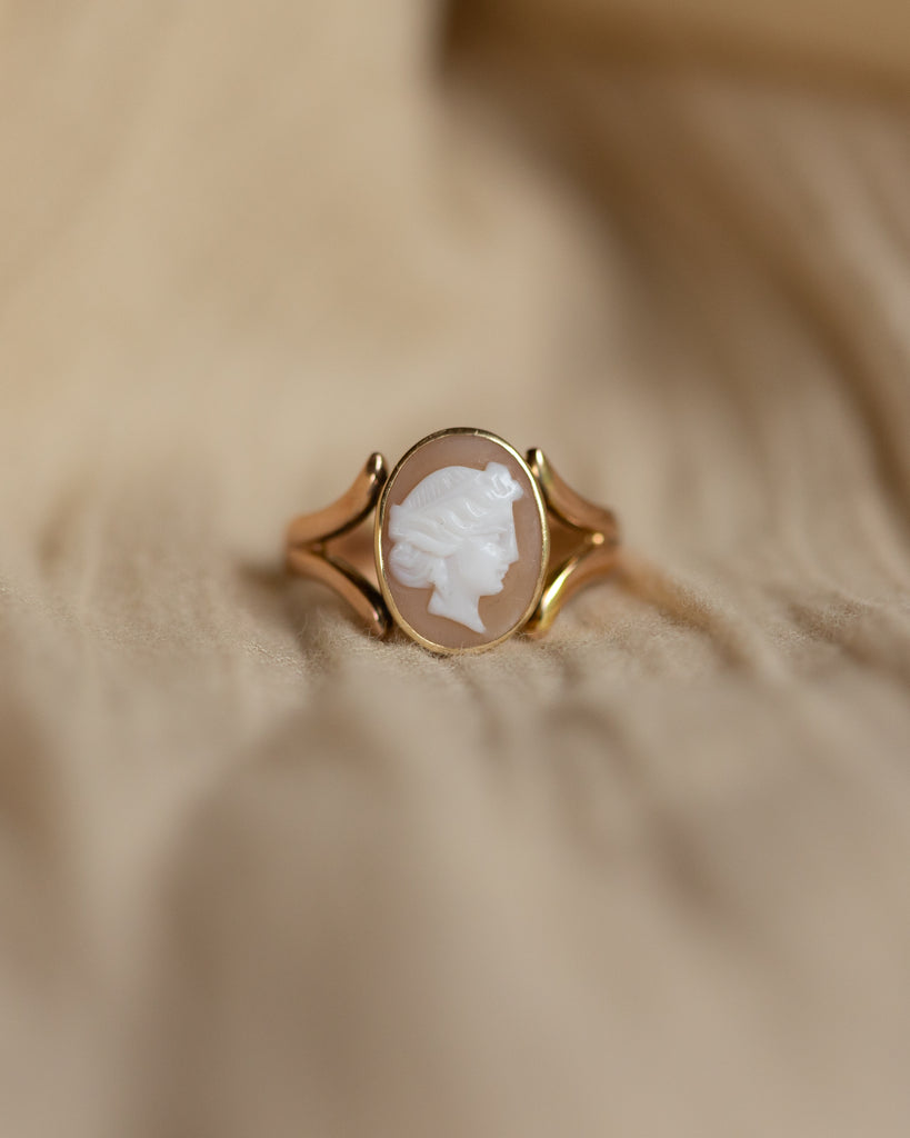 Eadie 1920 Antique 9ct Gold Shell Cameo Ring