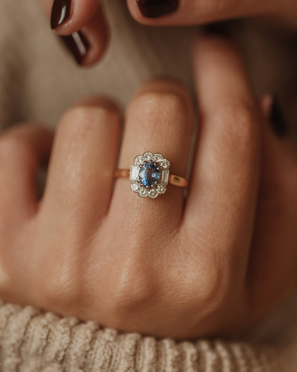 Claudette Vintage 18ct Gold Sapphire & Diamond Cluster Ring