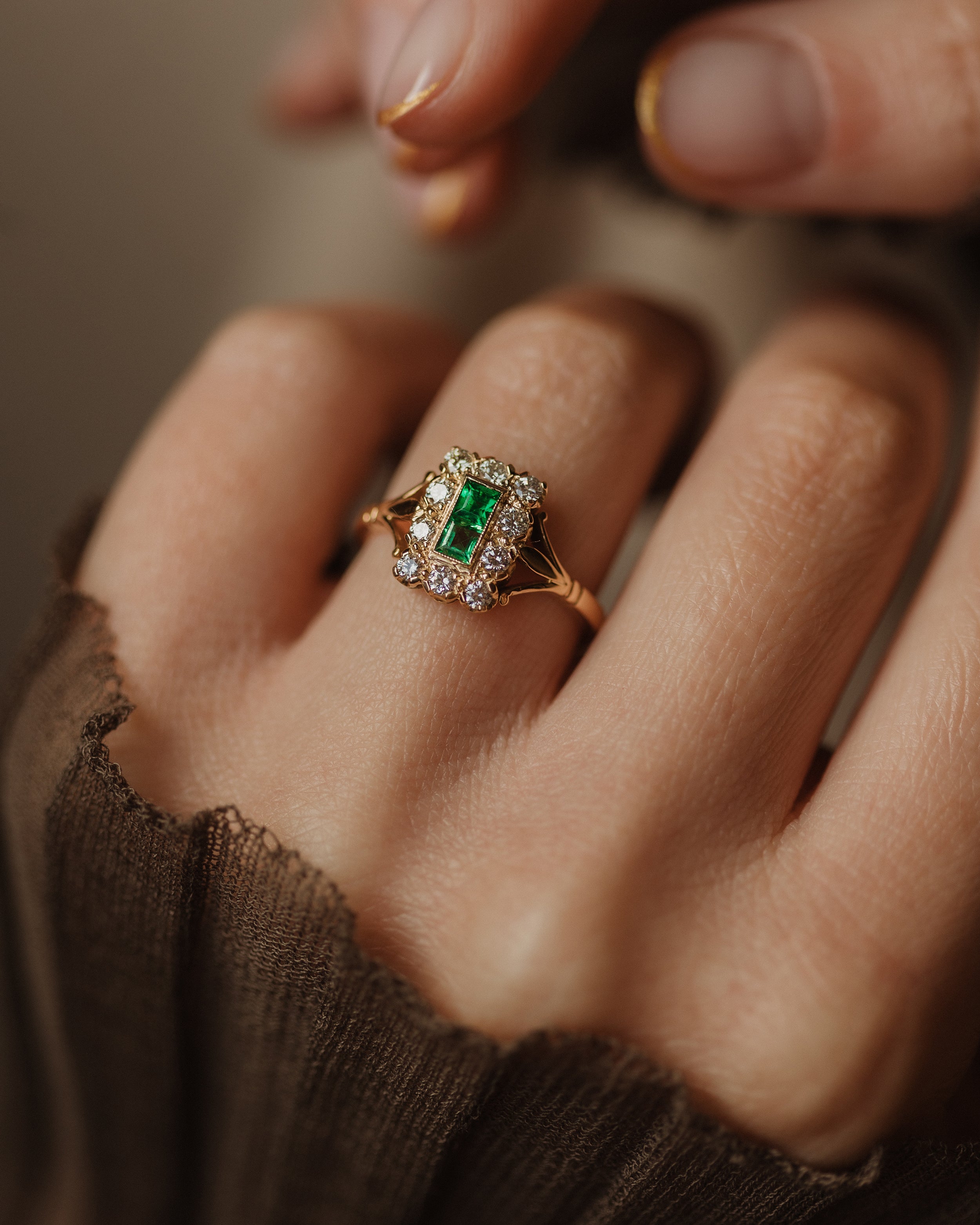 Image of Florence Vintage 18ct Gold Emerald & Diamond Cluster Ring