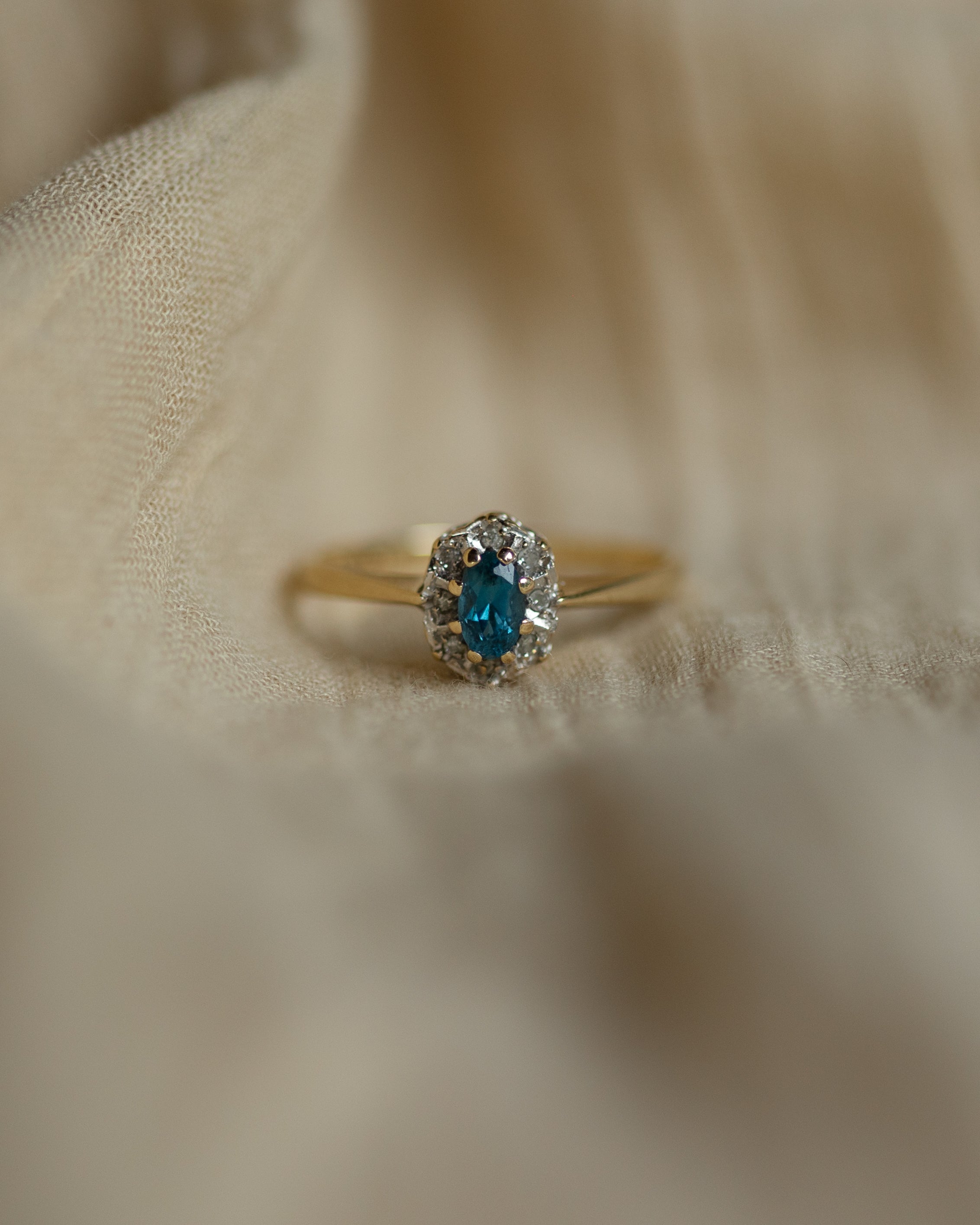 Peggy Vintage 9ct Gold Blue Topaz & Diamond Cluster Ring