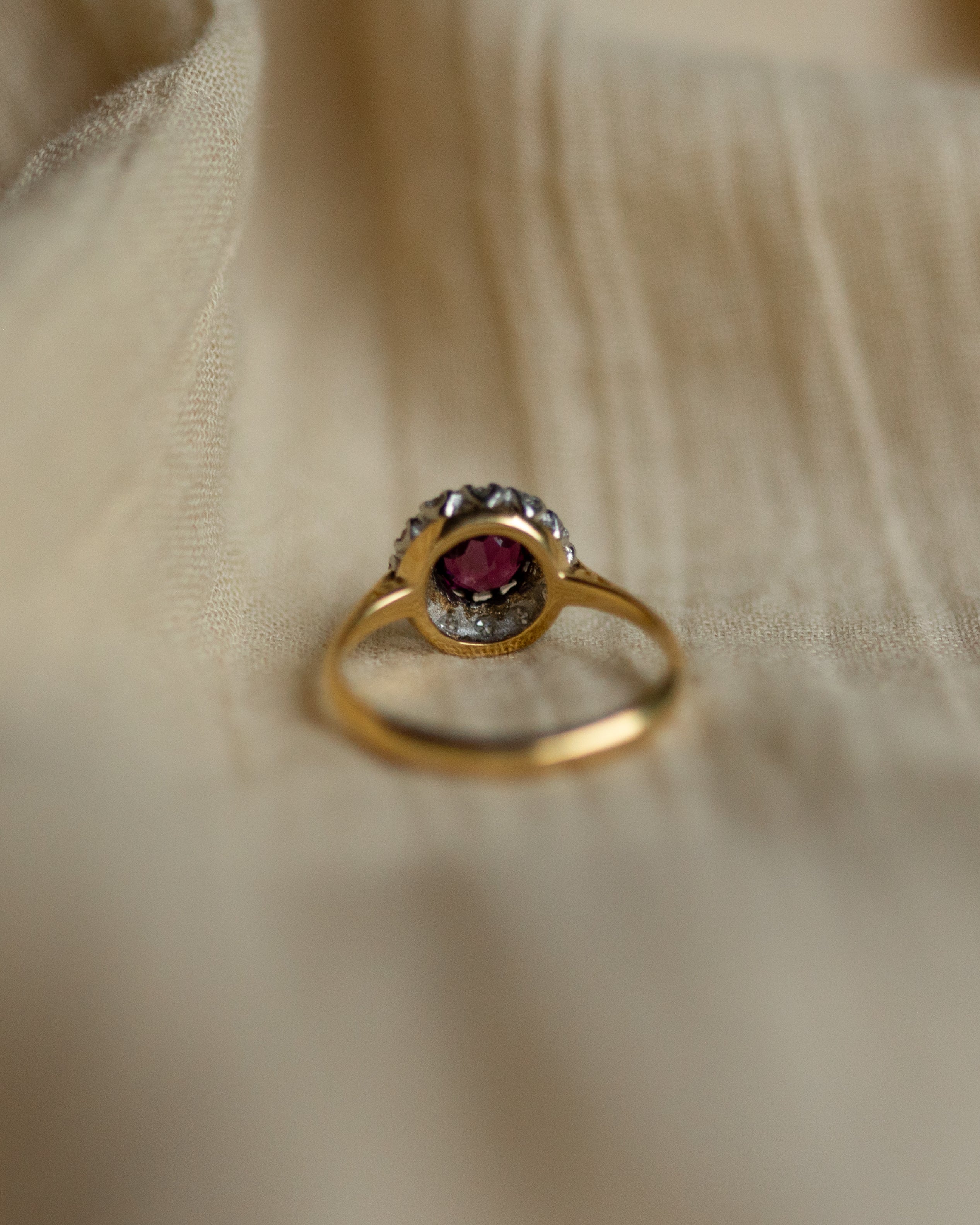 Maeve Vintage 18ct Gold Garnet & Diamond Cluster Ring