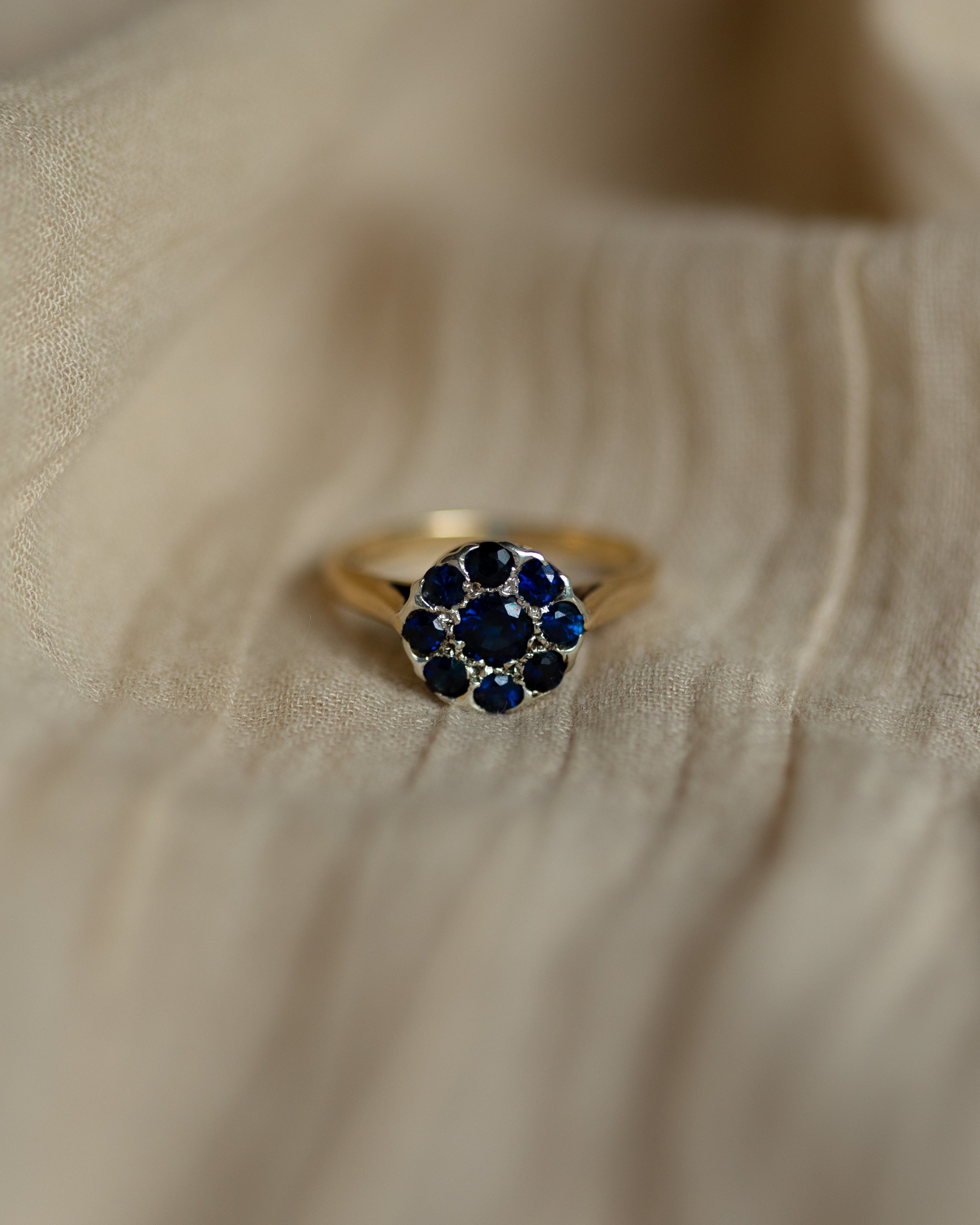 Irene 1978 Vintage 9ct Gold Sapphire Cluster Ring