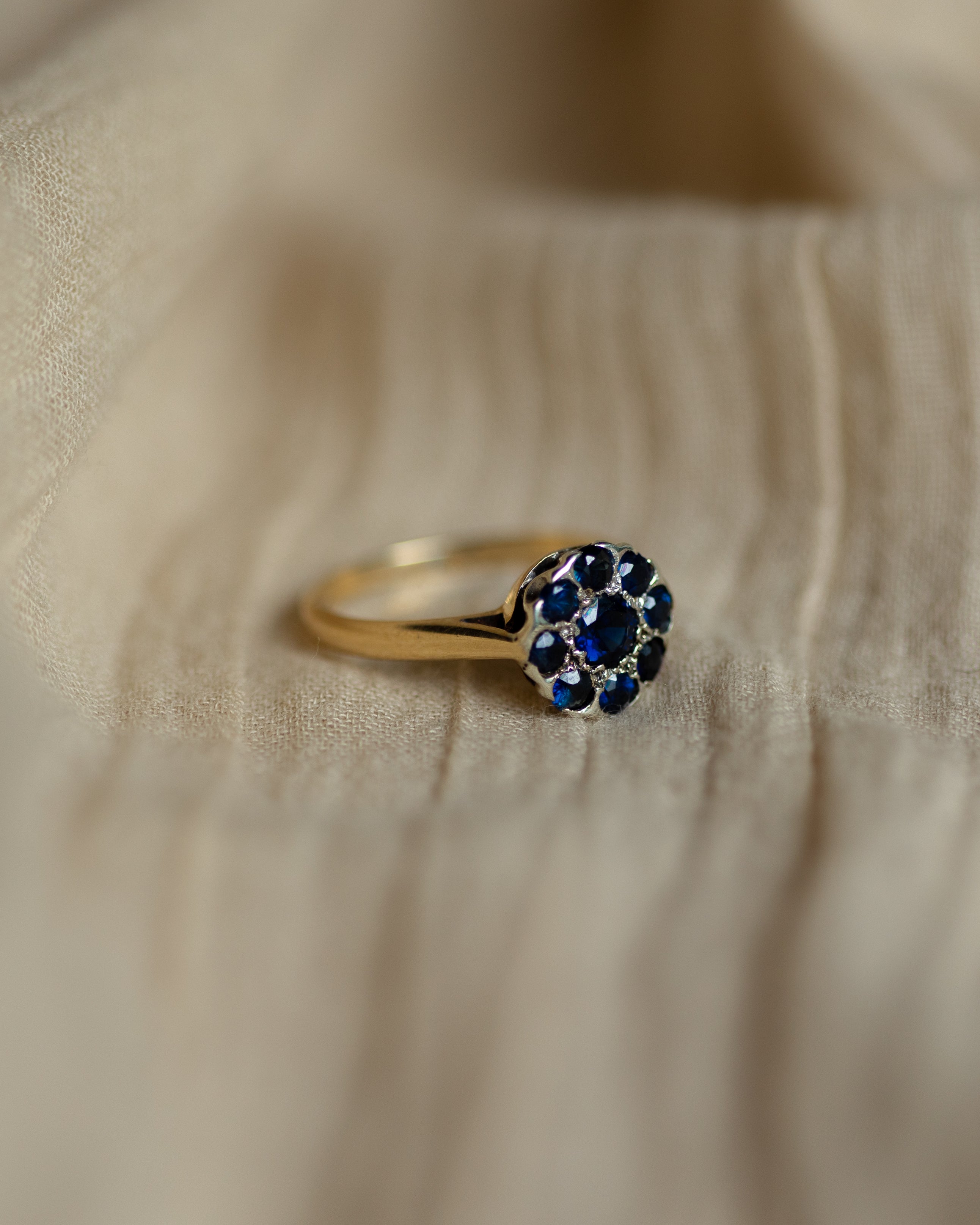 Irene 1978 Vintage 9ct Gold Sapphire Cluster Ring