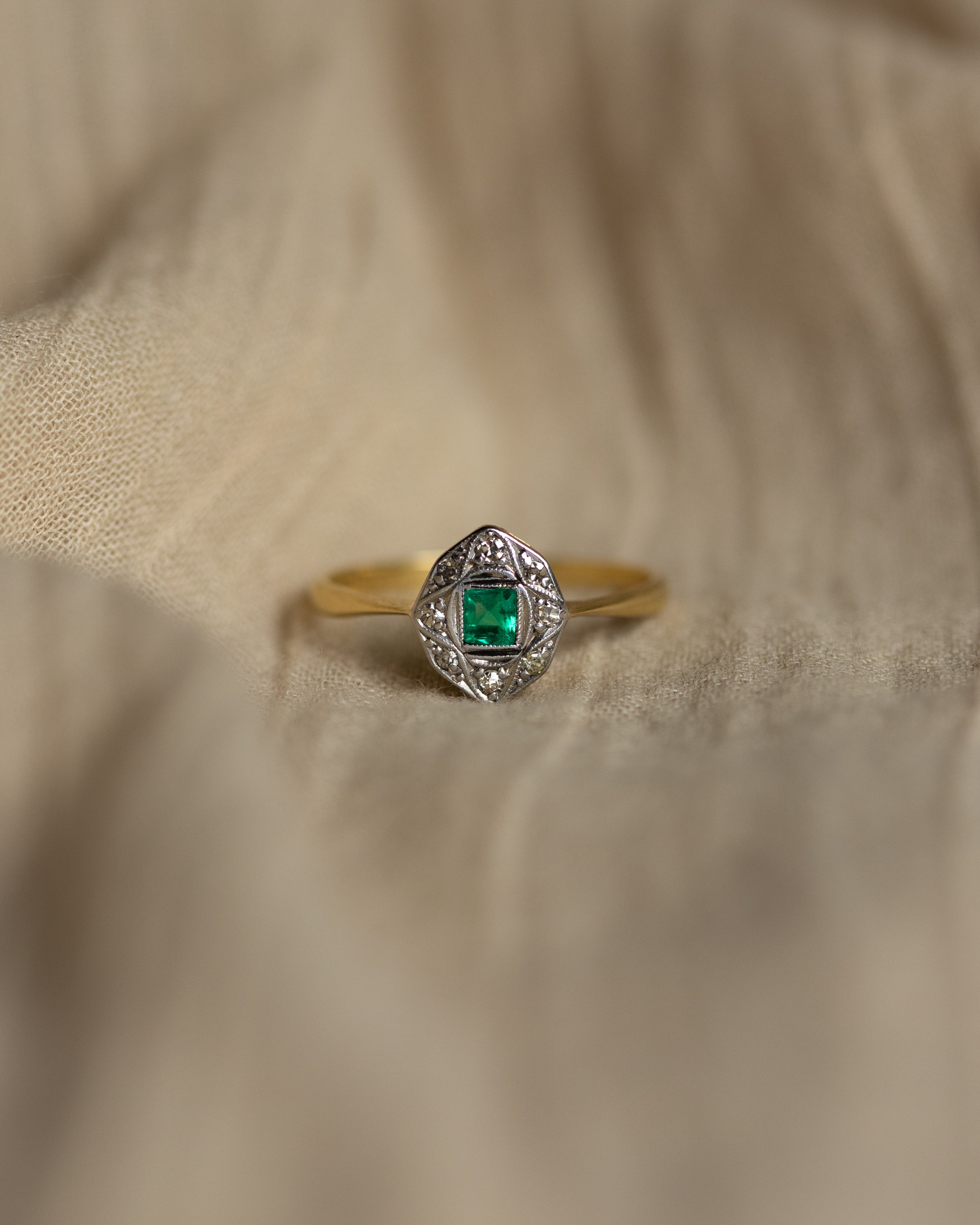 Elisabeth Antique Art Deco 18ct Gold Emerald & Diamond Panel Ring