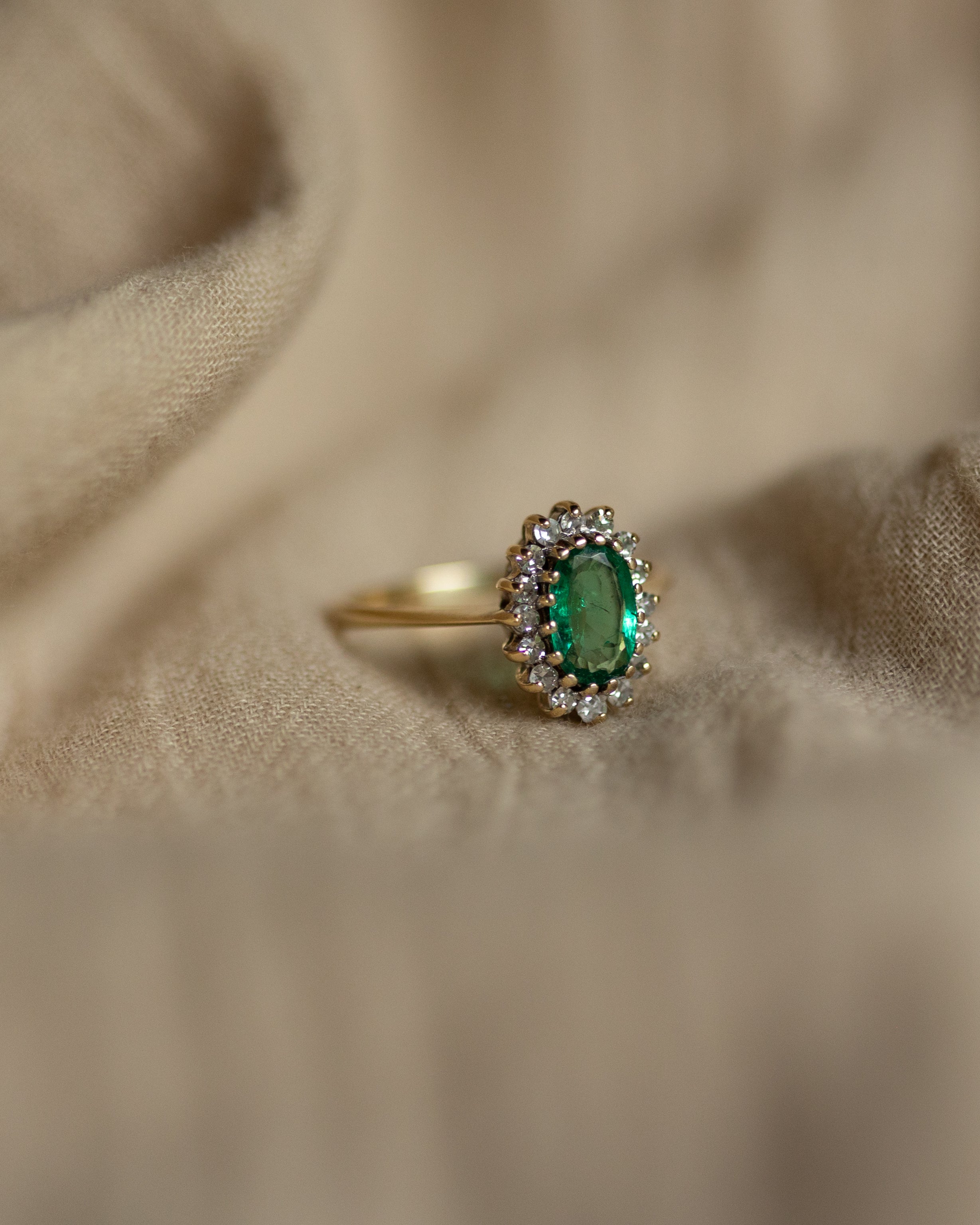 Oana 1987 Vintage 9ct Gold Emerald & Diamond Cluster Ring