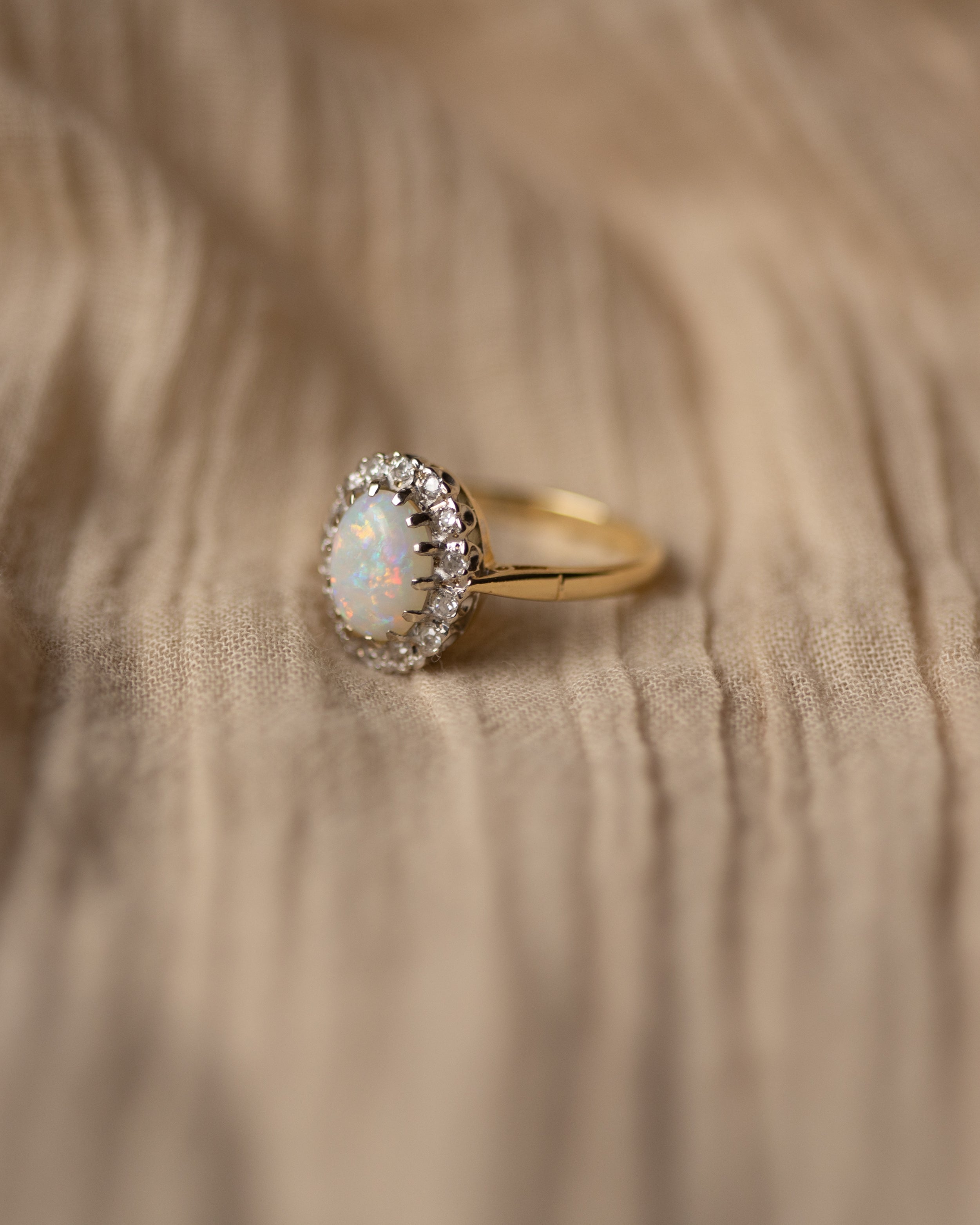 Flora 1975 Vintage 18ct Gold Opal & Diamond Cluster Ring