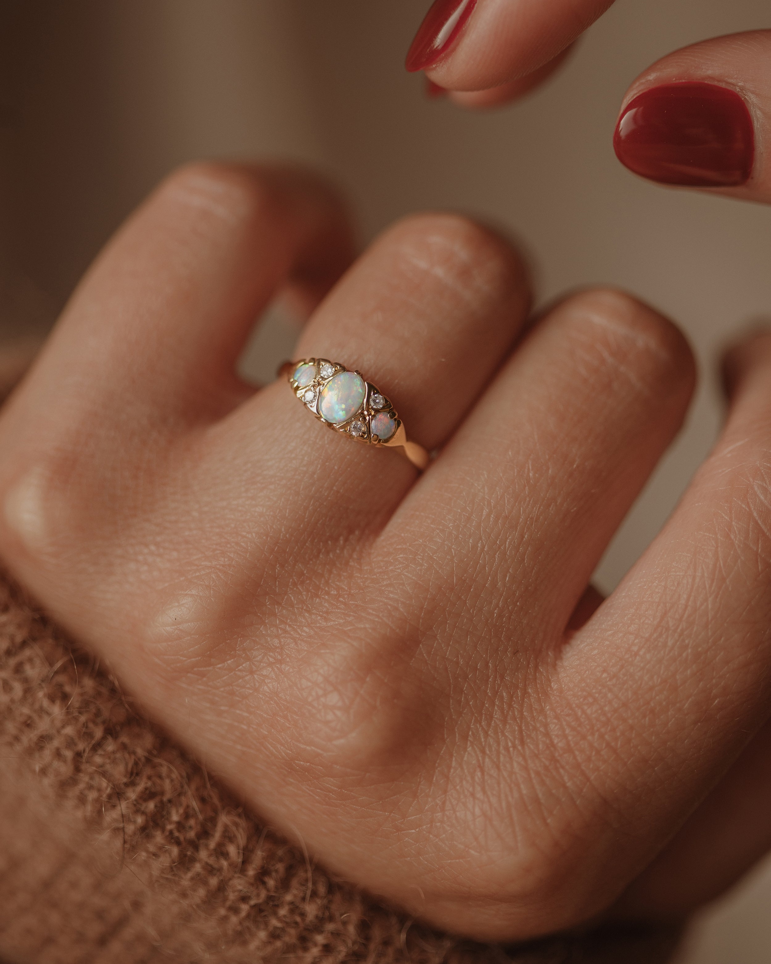 Babette Vintage 18ct Gold Opal & Diamond Ring