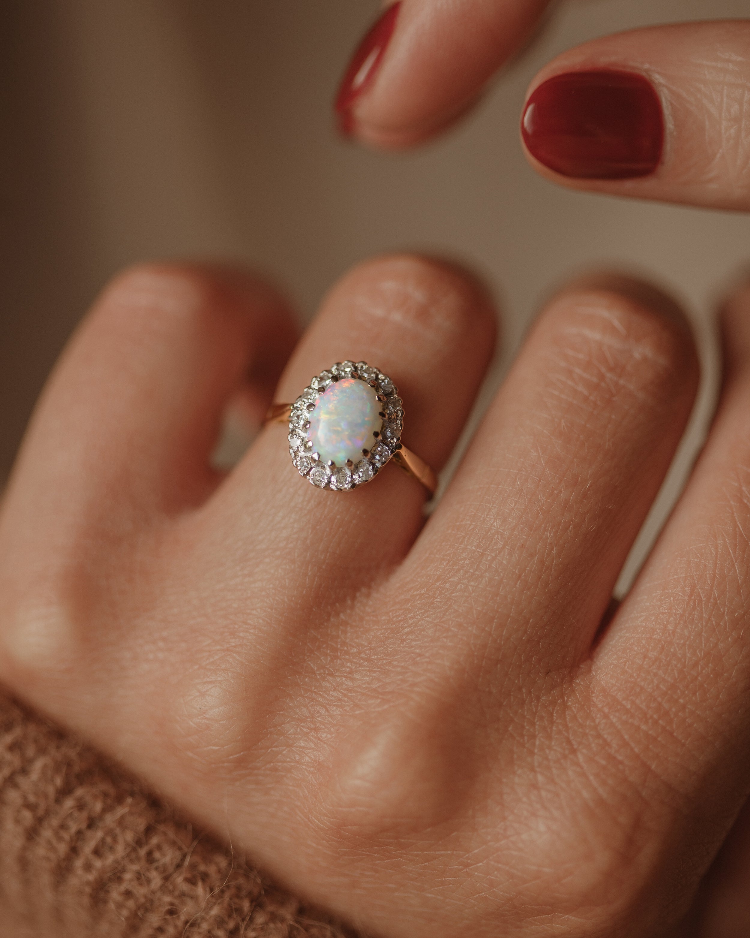 Flora 1975 Vintage 18ct Gold Opal & Diamond Cluster Ring