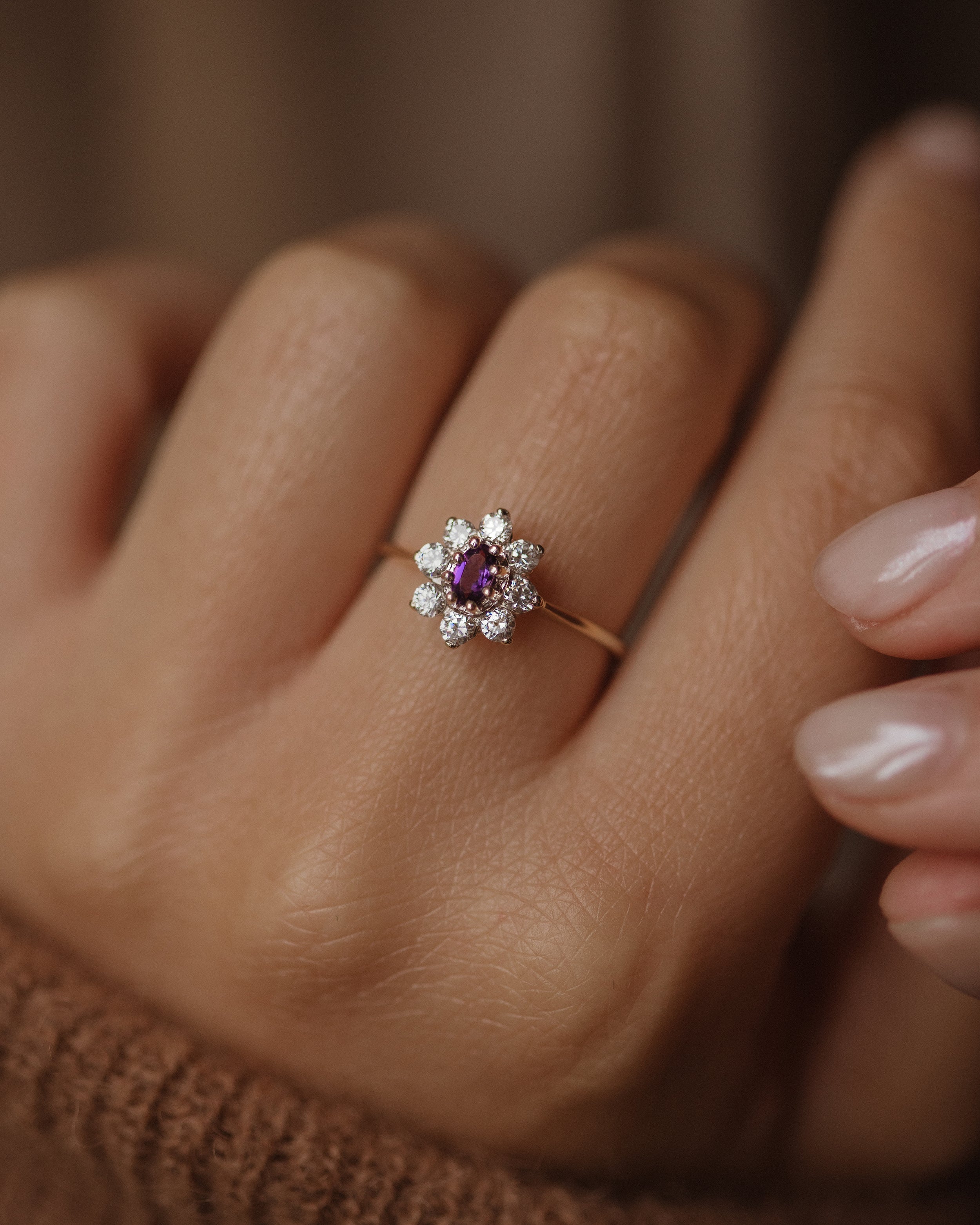 Image of Vera Vintage 9ct Gold Amethyst & CZ Daisy Cluster Ring