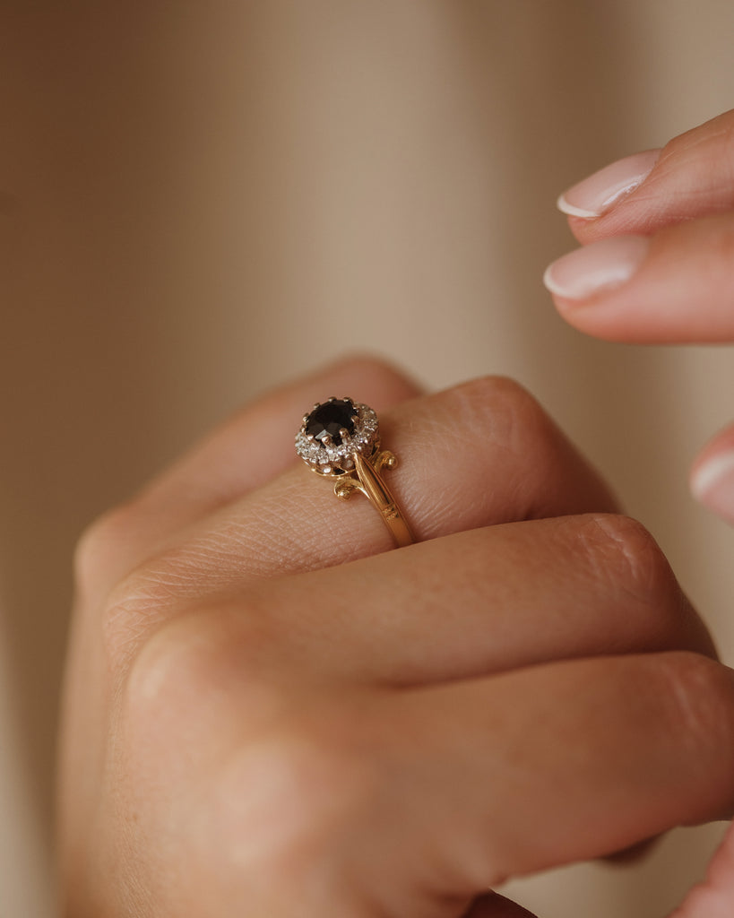 Della 1971 18ct Gold Sapphire & Diamond Cluster Ring