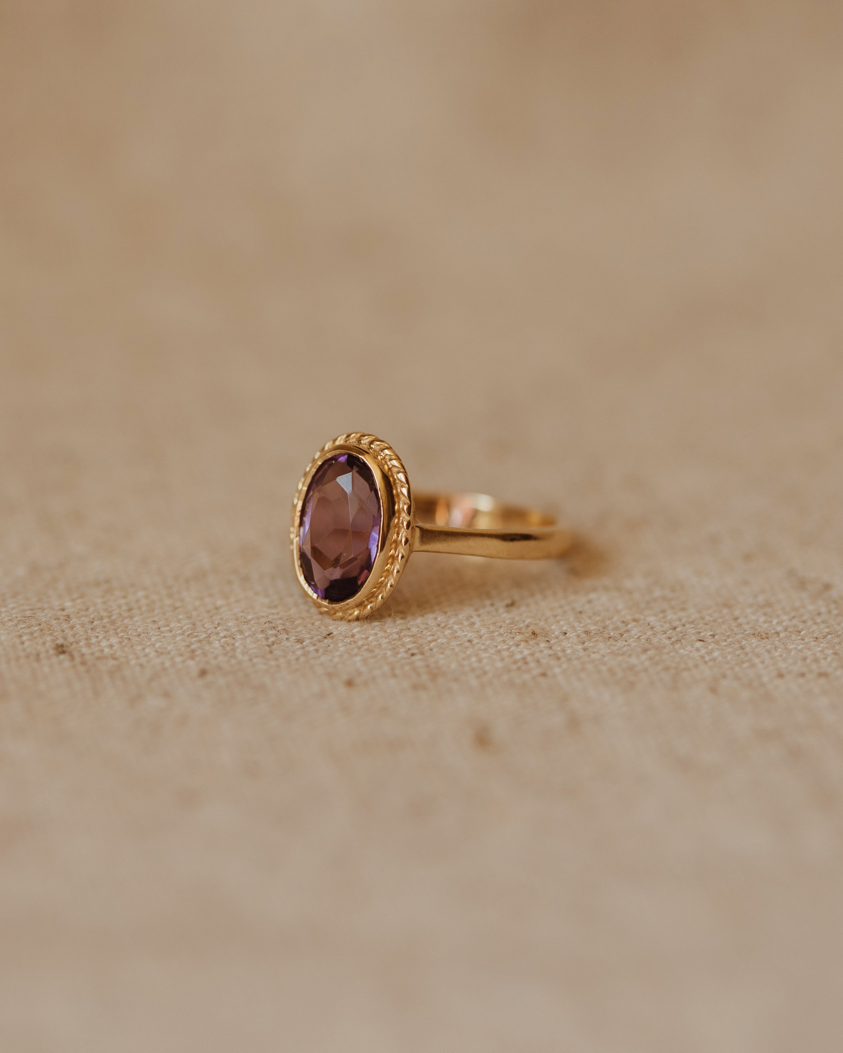 Annette Vintage 9ct Gold Amethyst Ring