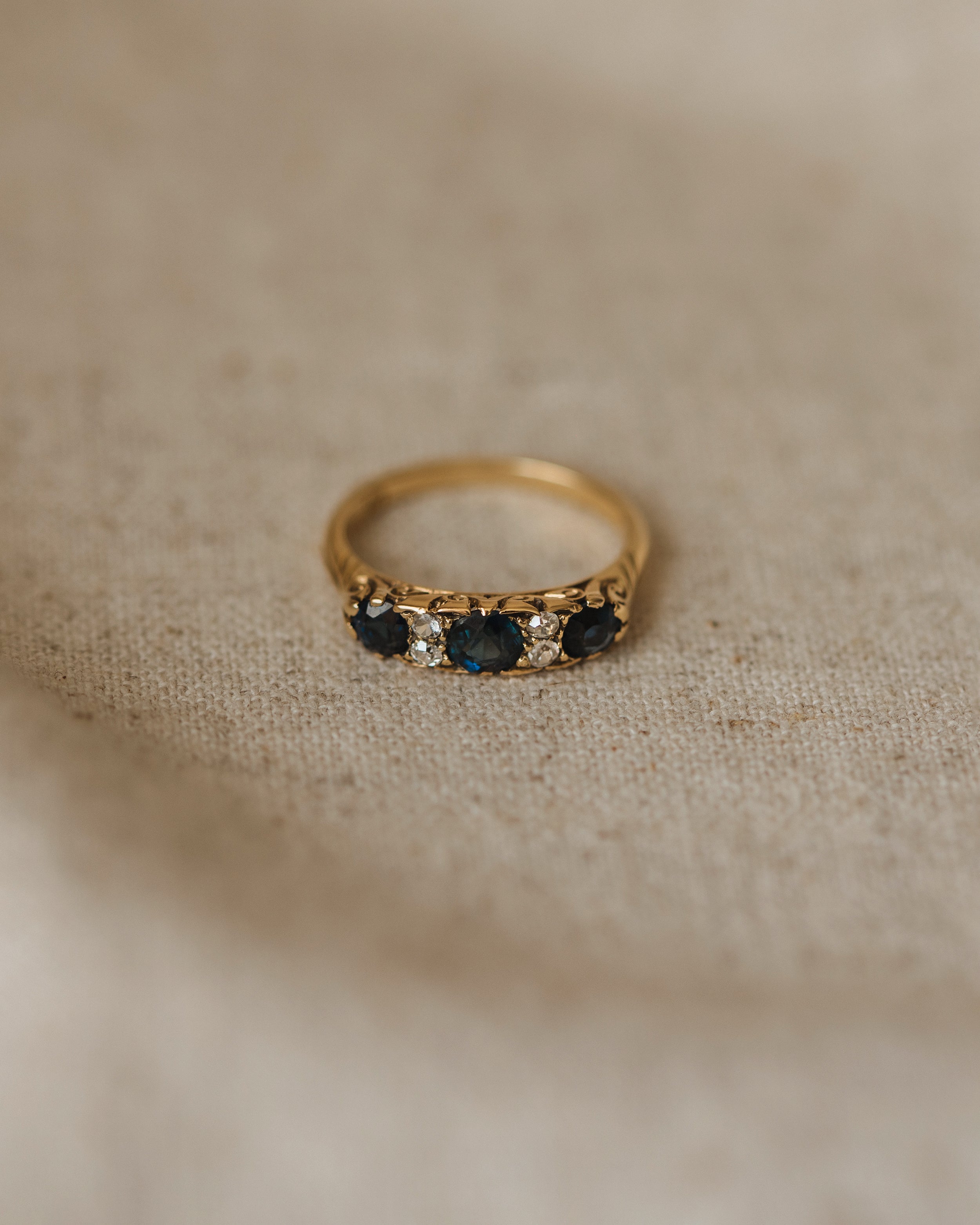 Clara Vintage 18ct Gold Sapphire & Diamond Trilogy Ring