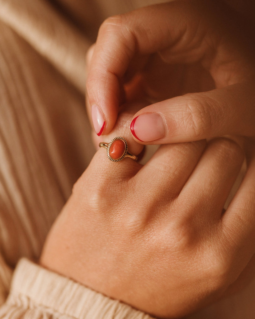 Beryl 9ct Gold Coral Ring