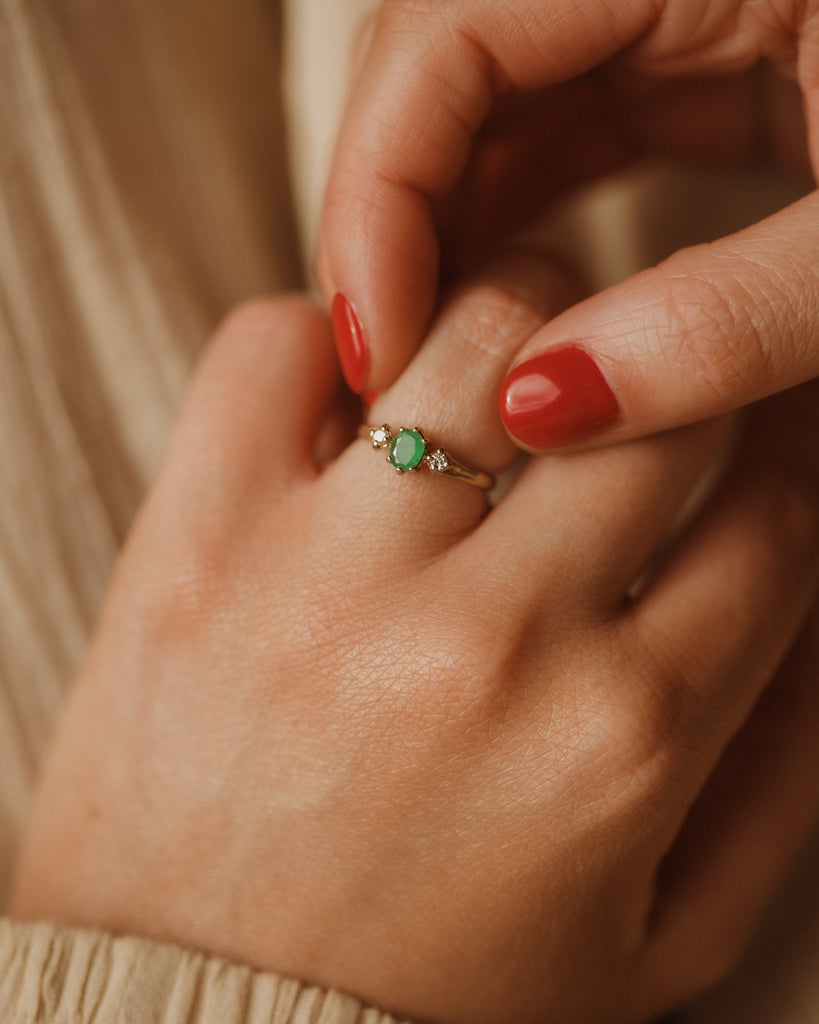 Dahlia Vintage 9ct Gold Emerald & Diamond Ring