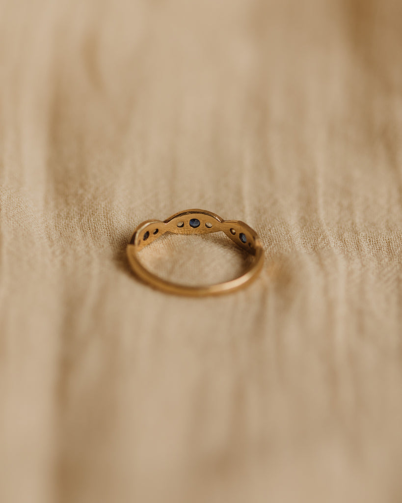 Juliana 1977 9ct Gold Sapphire Ring